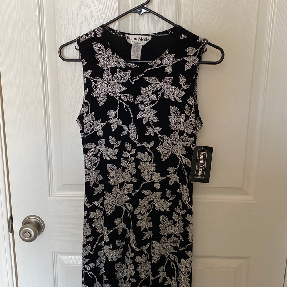Ronni Nicole Evening dress
